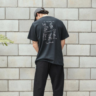 Remera MC Favos